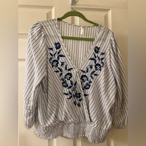 Striped Blue and White Embroidered Women's Top Lovestitch Size Large
